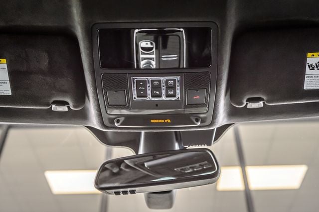 2016 Jaguar XJ XJ L PORTFOLIO - NAV - PANO ROOF - VENTED SEATS - BEAUTIFUL - 22977049 - 38