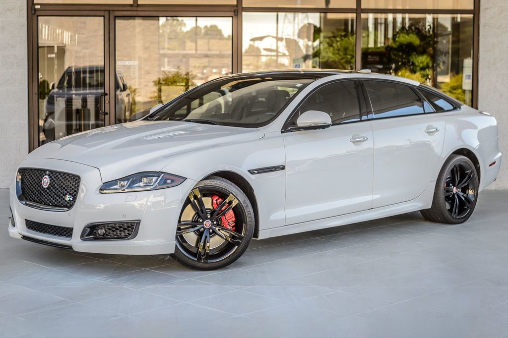 2016 Jaguar XJ XJR-L - SUPER SUPER RARE - SUPERCHARGED V8 PERFORMANCE LUXURY - 22853396 - 1