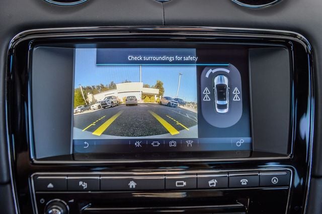 2016 Jaguar XJ XJR-L - SUPER SUPER RARE - SUPERCHARGED V8 PERFORMANCE LUXURY - 22853396 - 24