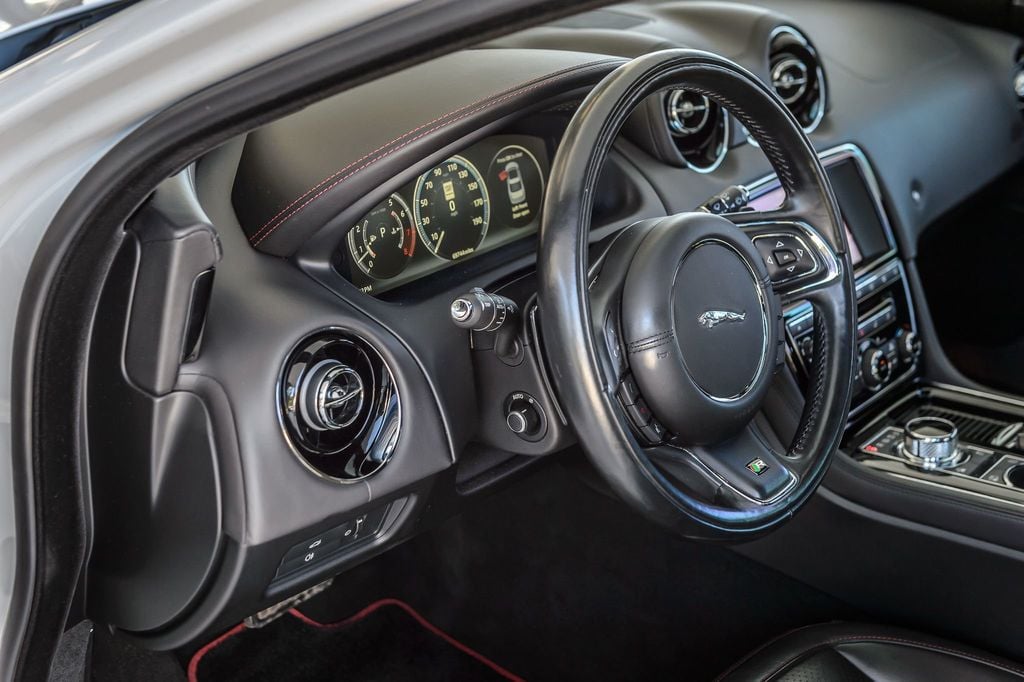 2016 Jaguar XJ XJR-L - SUPER SUPER RARE - SUPERCHARGED V8 PERFORMANCE LUXURY - 22853396 - 26