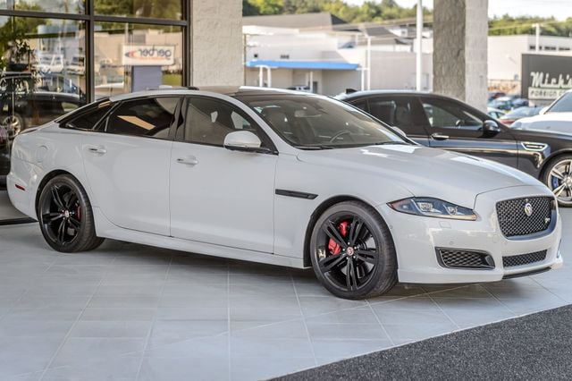 2016 Jaguar XJ XJR-L - SUPER SUPER RARE - SUPERCHARGED V8 PERFORMANCE LUXURY - 22853396 - 3
