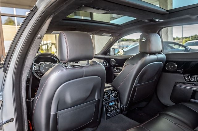 2016 Jaguar XJ XJR-L - SUPER SUPER RARE - SUPERCHARGED V8 PERFORMANCE LUXURY - 22853396 - 40