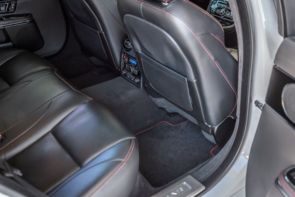 2016 Jaguar XJ XJR-L - SUPER SUPER RARE - SUPERCHARGED V8 PERFORMANCE LUXURY - 22853396 - 43
