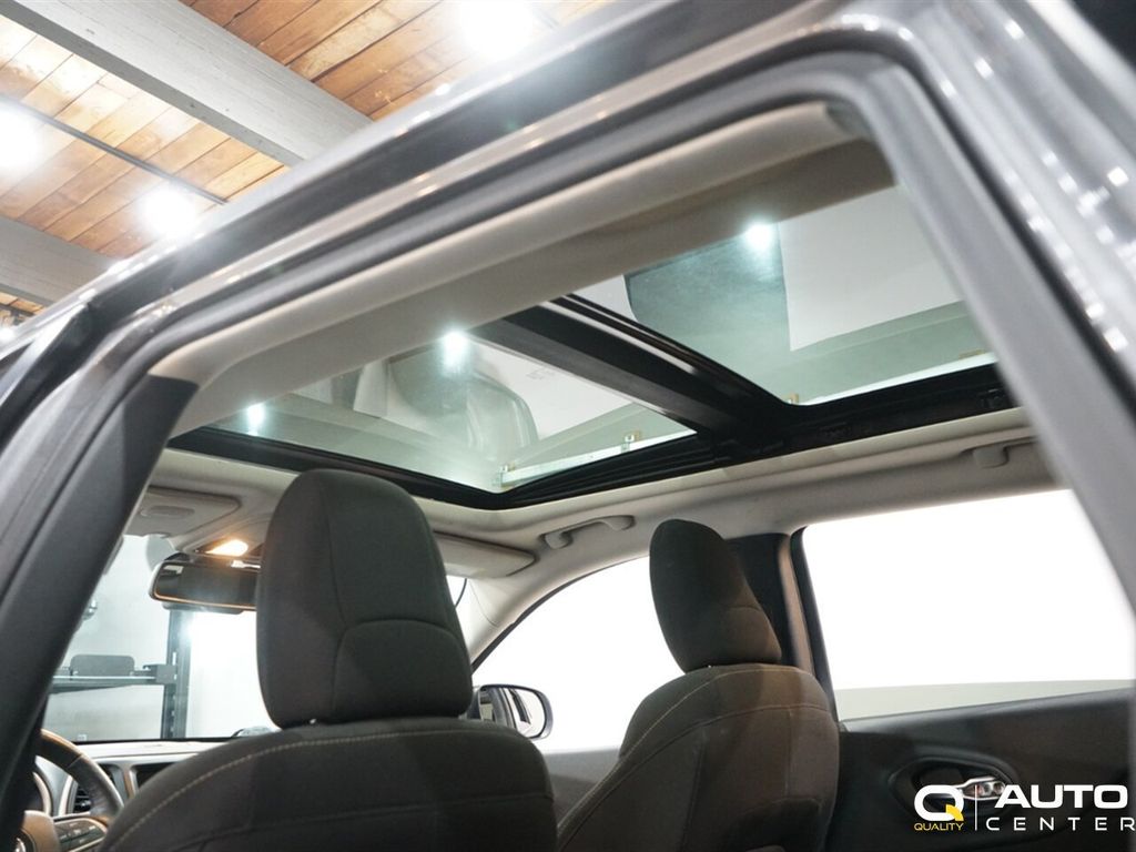 2016 Jeep Cherokee  - 23048941 - 22