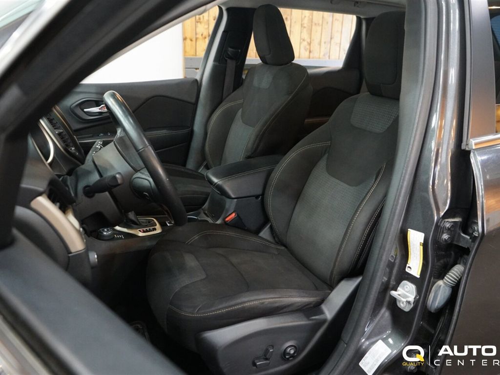 2016 Jeep Cherokee  - 23048941 - 7