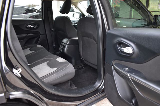 2016 Jeep Cherokee 4WD 4dr Altitude - 22952120 - 22