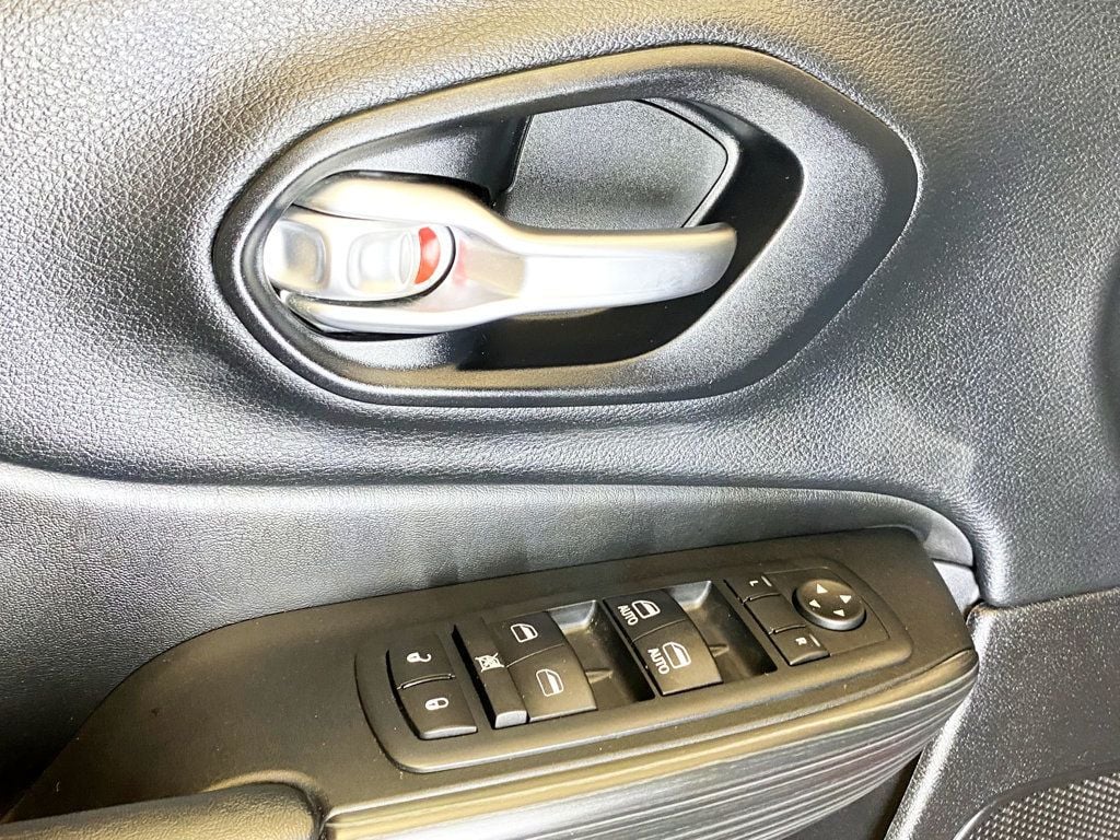 2016 Jeep Cherokee 4WD 4dr Limited - 22983268 - 20