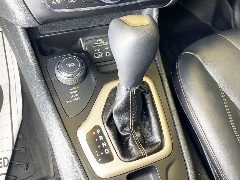 2016 Jeep Cherokee 4WD 4dr Limited - 22983268 - 38