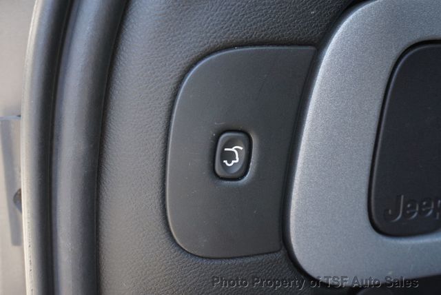 2016 Jeep Cherokee 4WD 4dr Limited - 23039171 - 34