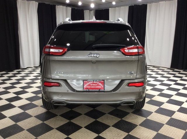 2016 Jeep Cherokee Overland photo 4
