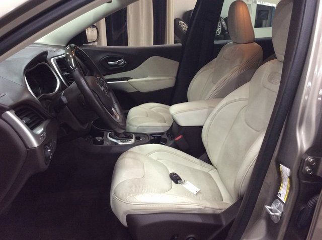 2016 Jeep Cherokee 4WD 4dr Overland - 22884643 - 7