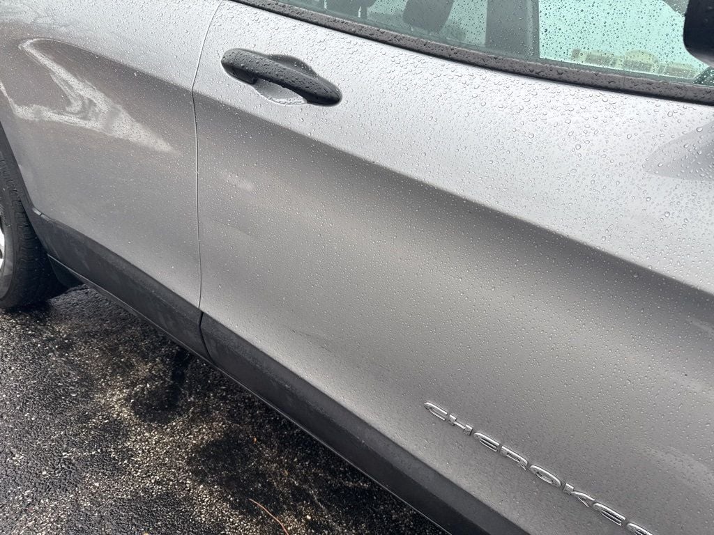 2016 Jeep Cherokee 4WD 4dr Sport - 22961671 - 6