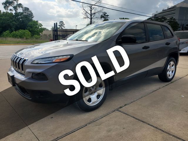 2016 Jeep Cherokee FWD 4dr Altitude - 23013187 - 0