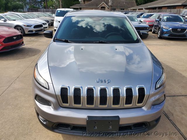 2016 Jeep Cherokee FWD 4dr Altitude - 23013187 - 15