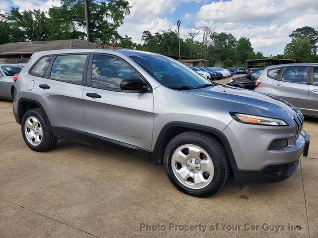 2016 Jeep Cherokee FWD 4dr Altitude - 23013187 - 4