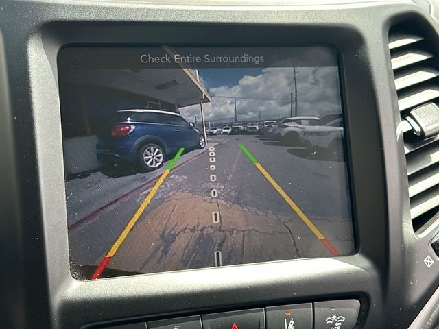 2016 Jeep Cherokee FWD 4dr Overland - 23030825 - 16