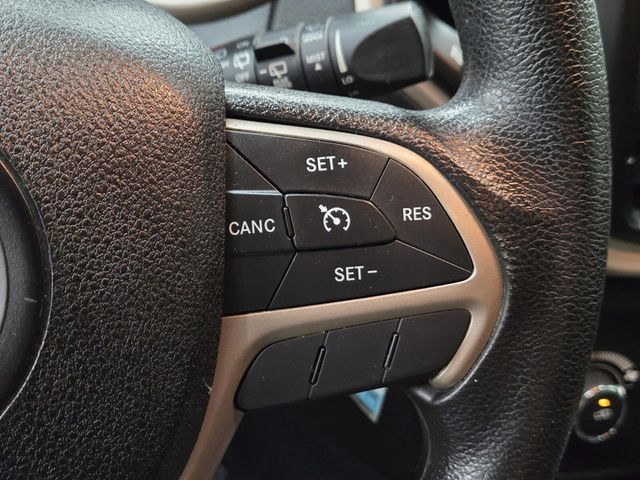 2016 Jeep Cherokee FWD 4dr Sport - 22933788 - 16
