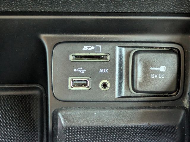 2016 Jeep Cherokee FWD 4dr Sport - 22971224 - 22