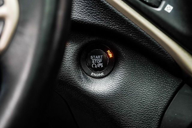 2016 Jeep Cherokee Latitude - 22943980 - 18