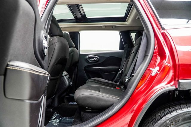 2016 Jeep Cherokee Latitude - 22943980 - 32