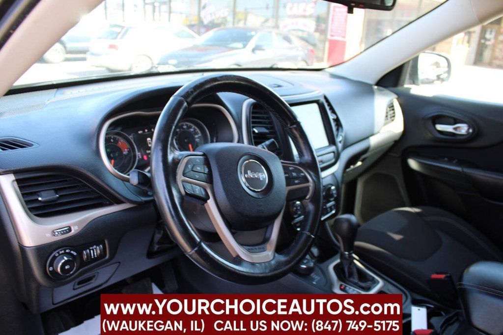 2016 Jeep Cherokee Latitude 4x4 4dr SUV - 22824253 - 9