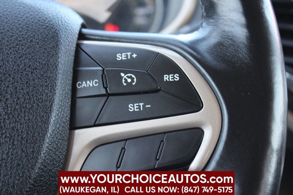 2016 Jeep Cherokee Latitude 4x4 4dr SUV - 22824253 - 24