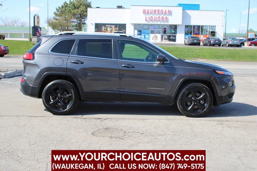 2016 Jeep Cherokee Latitude 4x4 4dr SUV - 22824253 - 3