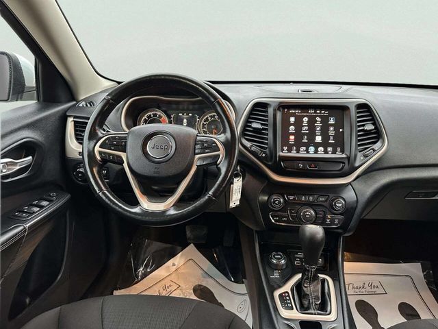 2016 Jeep Cherokee Latitude 4x4 4dr SUV - 23006800 - 16