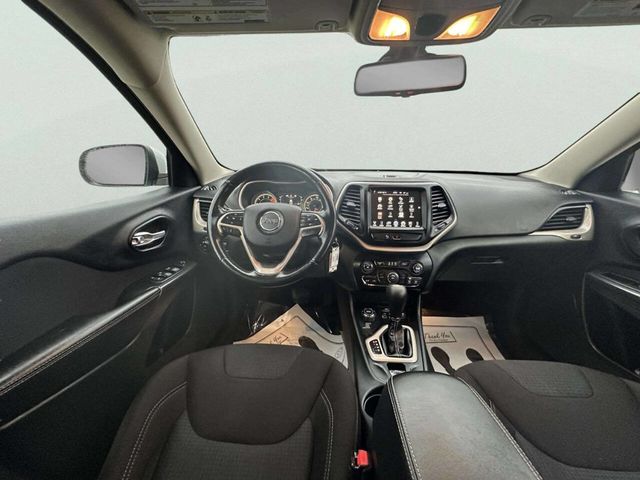 2016 Jeep Cherokee Latitude 4x4 4dr SUV - 23006800 - 17