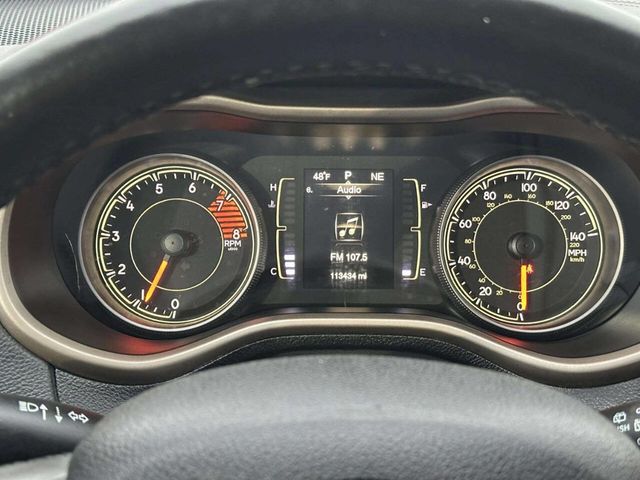 2016 Jeep Cherokee Latitude 4x4 4dr SUV - 23006800 - 25