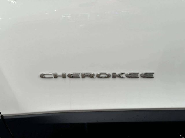 2016 Jeep Cherokee Latitude 4x4 4dr SUV - 23006800 - 35