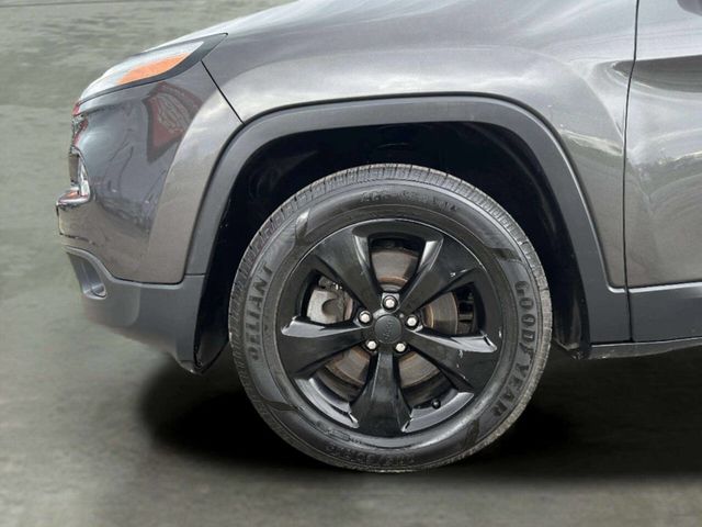 2016 Jeep Cherokee Latitude 4x4 4dr SUV - 23017468 - 33