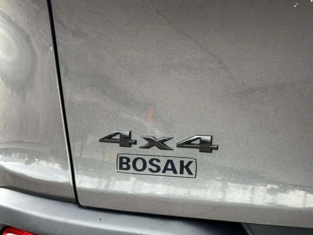 2016 Jeep Cherokee Latitude 4x4 4dr SUV - 23017468 - 34