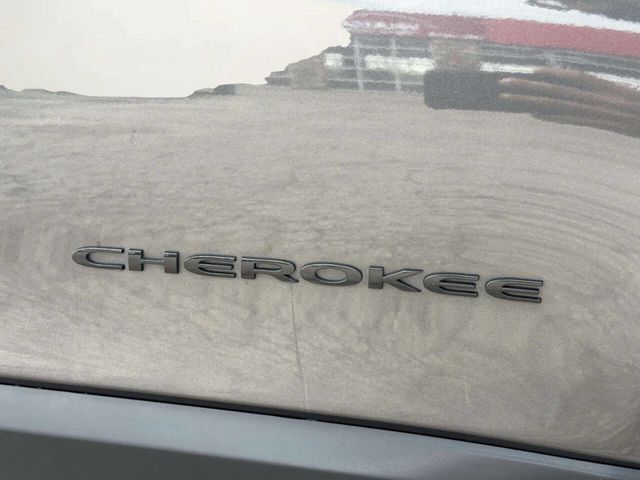 2016 Jeep Cherokee Latitude 4x4 4dr SUV - 23017468 - 35