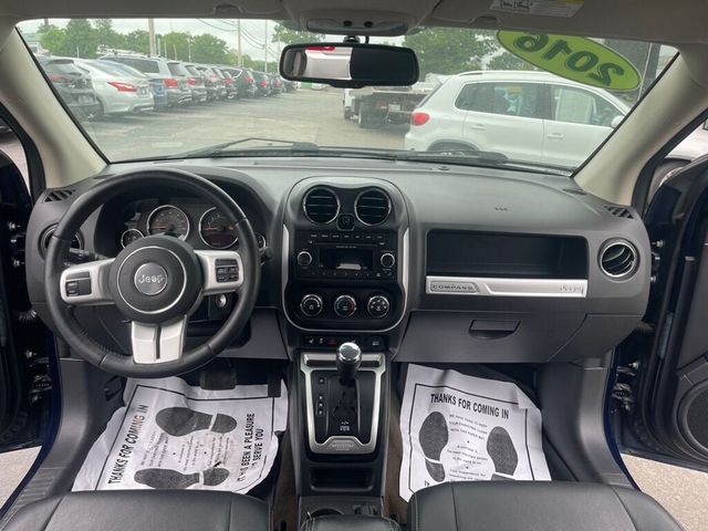 2016 Jeep Compass 4WD 4dr Latitude - 22397812 - 19