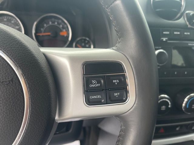 2016 Jeep Compass 4WD 4dr Latitude - 22397812 - 31