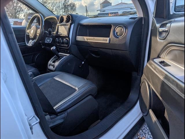 2016 Jeep Compass 4WD 4dr Latitude - 22939737 - 18