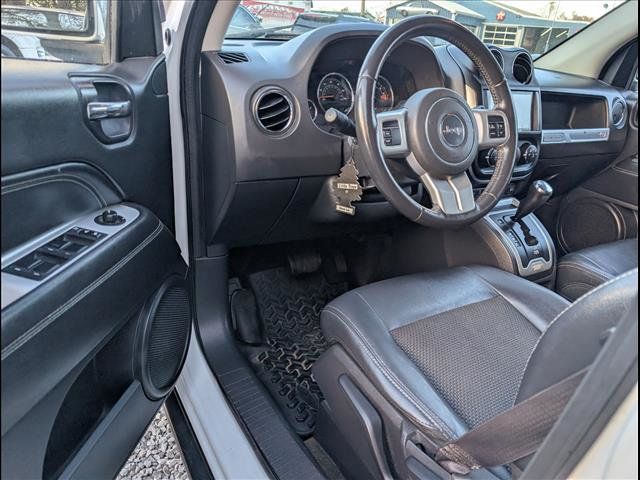 2016 Jeep Compass 4WD 4dr Latitude - 22939737 - 4