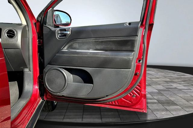 2016 Jeep Compass 4WD 4dr Latitude - 22957990 - 14