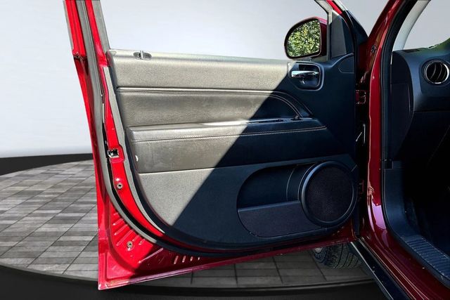 2016 Jeep Compass 4WD 4dr Latitude - 22957990 - 8