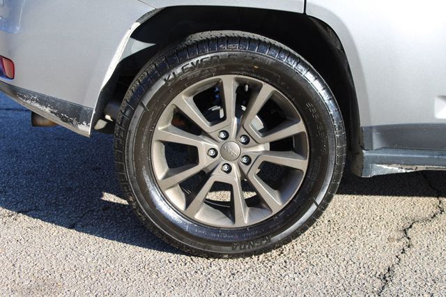 2016 Jeep Compass FWD 4dr 75th Anniversary - 22981592 - 25
