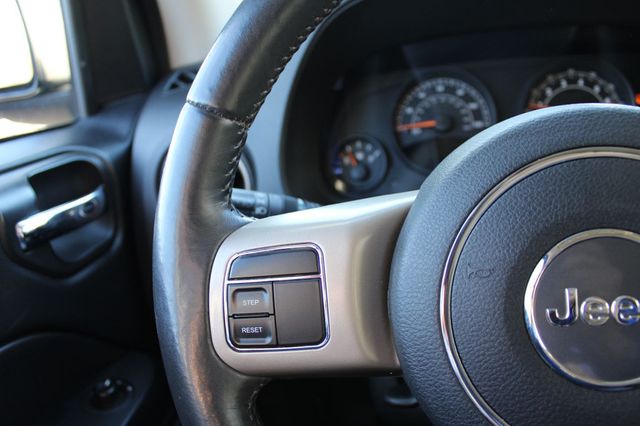 2016 Jeep Compass FWD 4dr 75th Anniversary - 22981592 - 33