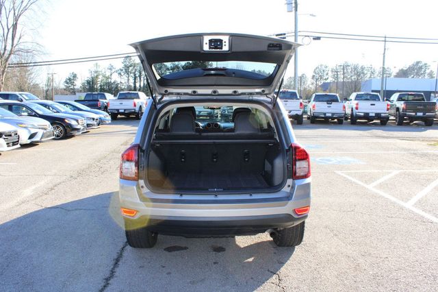 2016 Jeep Compass FWD 4dr 75th Anniversary - 22981592 - 8