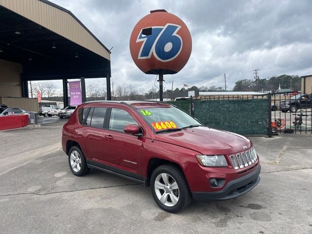 2016 Jeep Compass FWD 4dr Latitude - 22983677 - 0
