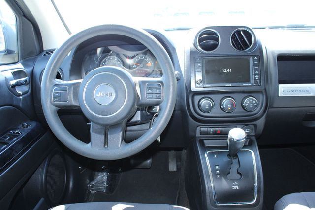 2016 Jeep Compass FWD 4dr Sport - 23001240 - 11