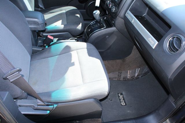 2016 Jeep Compass FWD 4dr Sport - 23001240 - 20