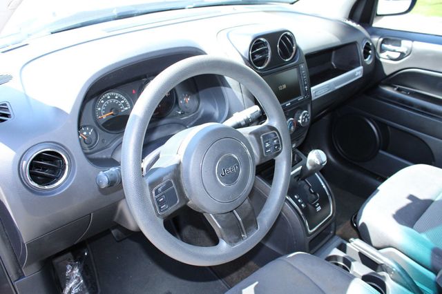 2016 Jeep Compass FWD 4dr Sport - 23001240 - 31