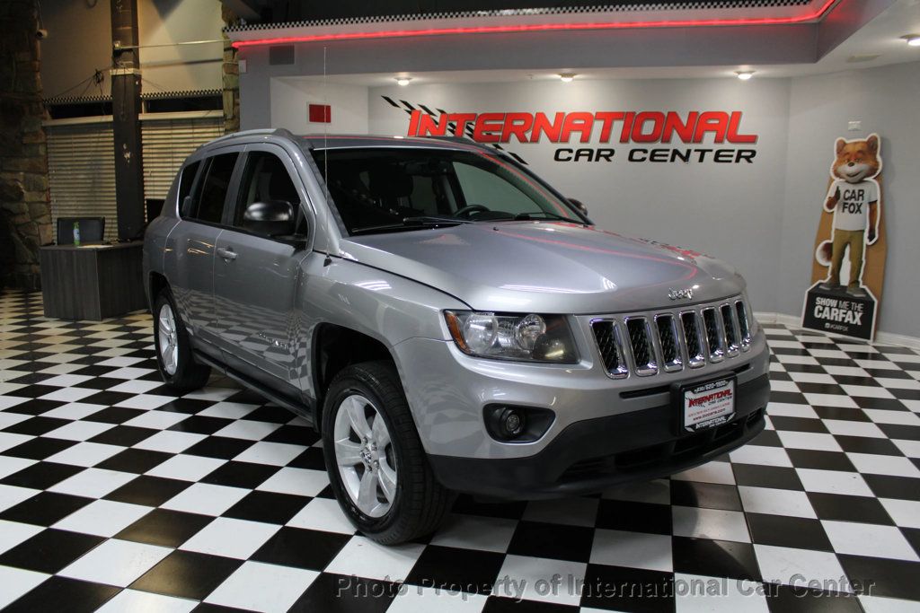 2016 Jeep Compass Sport SUV 4D - 22936339 - 0