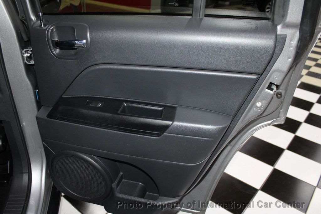 2016 Jeep Compass Sport SUV 4D - 22936339 - 22