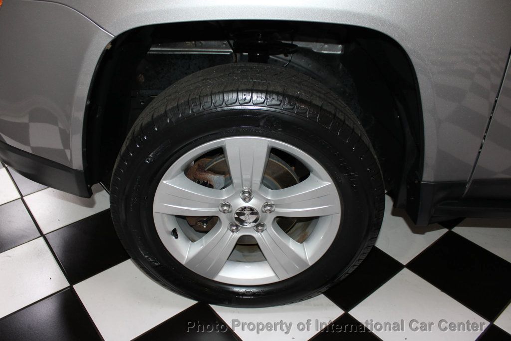 2016 Jeep Compass Sport SUV 4D - 22936339 - 30